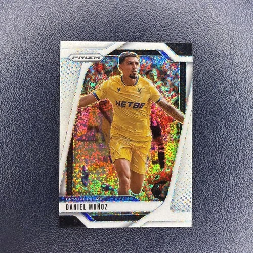 Daniel Munoz 2024 Panini Prizm Premier League White Sparkles Prizm #157