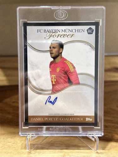 Daniel Peretz 2023 Topps FC Bayern München Forever /10