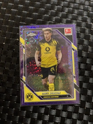 Daniel Svensson 2026 Topps Chrome Bundesliga Purple /75