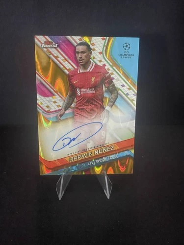 Darwin Nunez 2024 Topps Finest Gold /50