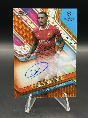 Darwin Nunez 2024 Topps Finest UEFA Orange Wave /25