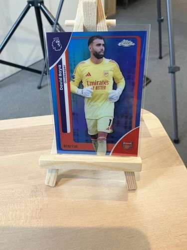 David Raya 2025 Topps Chrome Blue Refractor /28