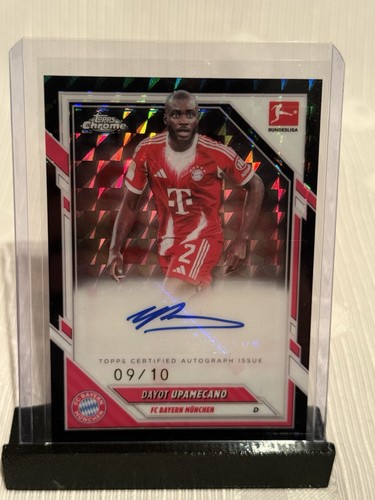 Dayot Upamecano 2025 Topps Bundesliga Chrome Black /10