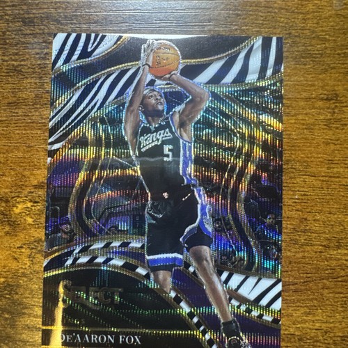 De'Aaron Fox 2023 Panini Select Zebra Prizm