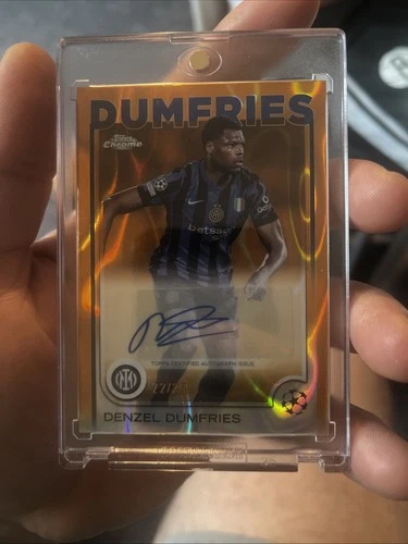 Denzel Dumfries 2024 Topps Chrome Gold /25