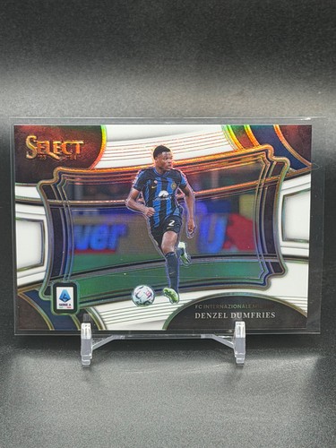 Denzel Dumfries 2024 Panini Select White Prizm /15