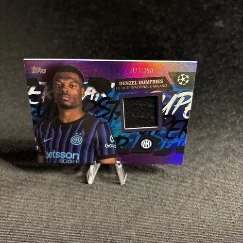 Denzel Dumfries 2025 Topps UCC Flagship /250