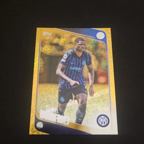 Denzel Dumfries 2025 Topps UCC Flagship Gold Refractor Sparkle /50