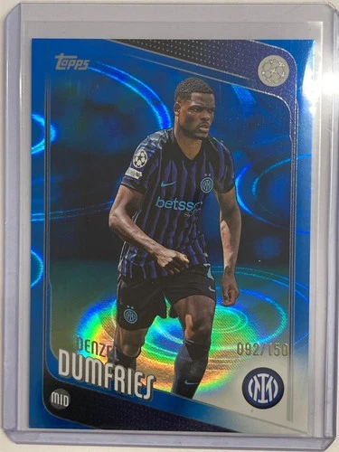 Denzel Dumfries 2025 Topps UCC Flagship Parallel /150