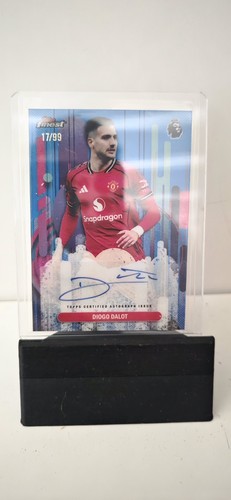 Diogo Dalot 2026 Topps Finest /99