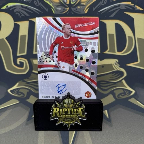 Donny van de Beek 2021 Panini Revolution Cubic /50
