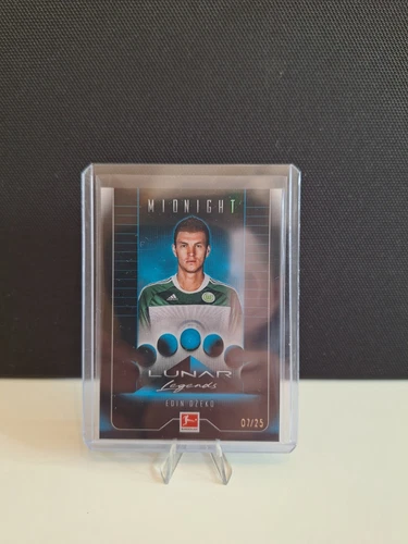 Edin Dzeko 2023 Topps Midnight /25