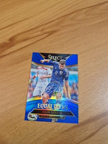 Edin Dzeko 2015 Panini Select Blue /299