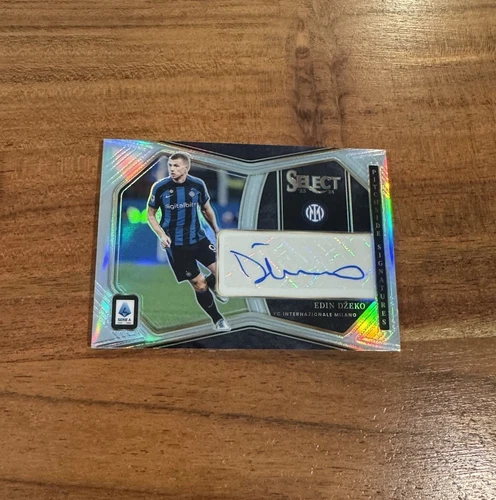 Edin Dzeko 2023 Panini Select Silver Prizm