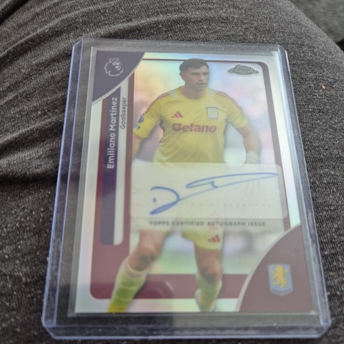 Emiliano Martinez 2025 Topps Chrome