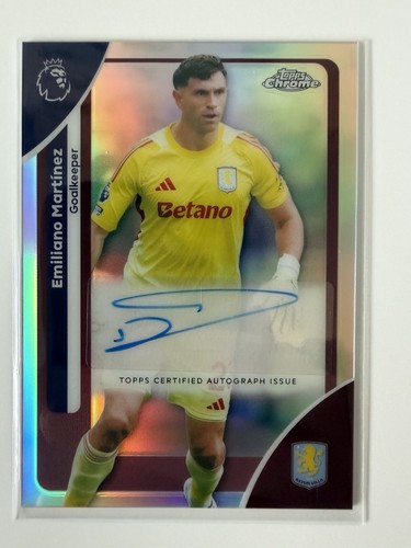 Emiliano Martinez 2026 Topps Chrome Chrome Refractor