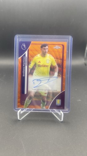 Emiliano Martinez 2025 Topps Chrome Orange /25