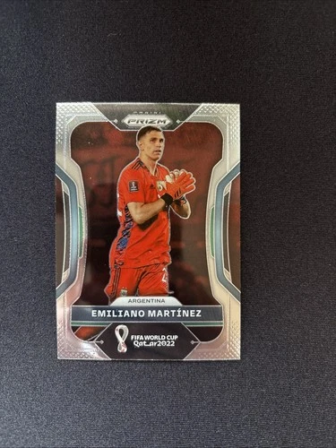 Emiliano Martinez 2022 Panini Prizm World Cup