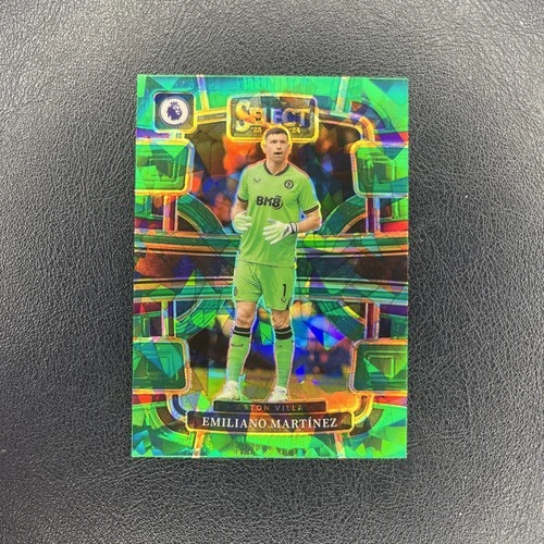 Emiliano Martinez 2023 Panini Select EPL Green Cracked Ice