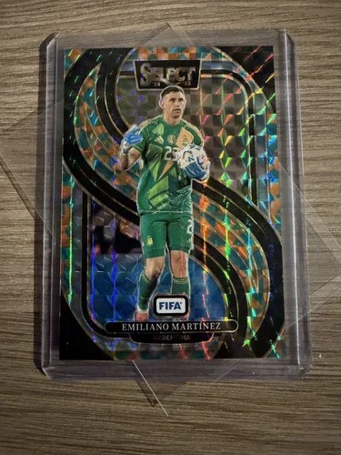 Emiliano Martinez 2024 Panini Select FIFA /15