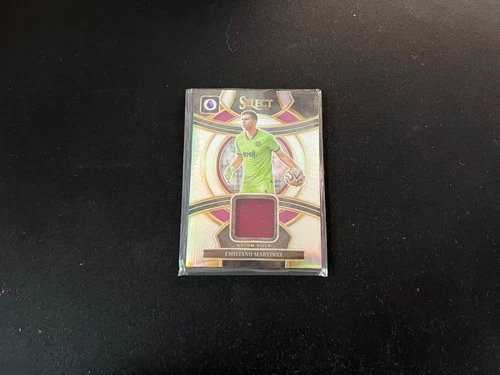 Emiliano Martinez 2024 Panini Select Silver