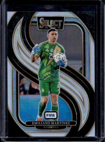 Emiliano Martinez 2024 Panini Seleziona FIFA Argento #160