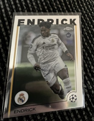Endrick 2025 Topps Chrome UCC