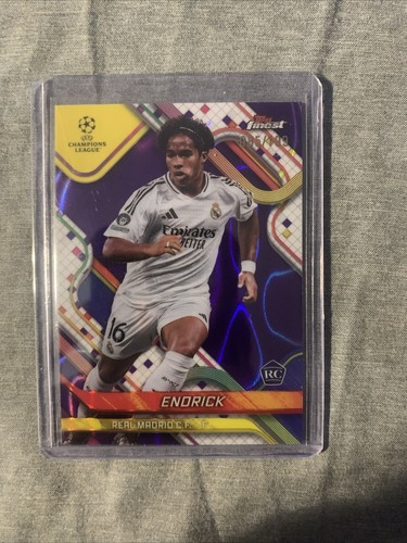 Endrick 2024 Topps Finest UEFA Viola Lava /199