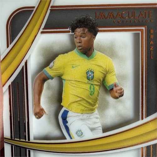 Endrick 2024 Panini Immaculate Collection 2/5
