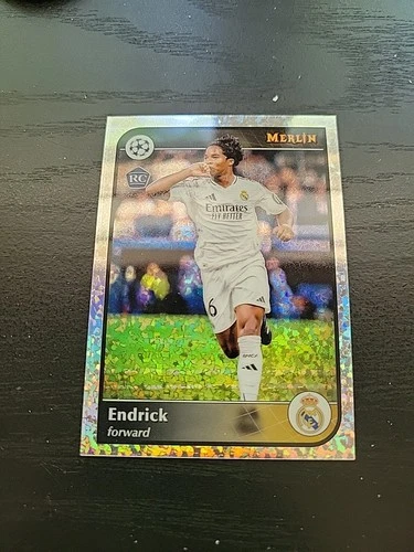 Endrick 2024 Topps Merlin Chrome Mini Diamond Refractor #16