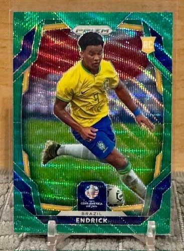 Endrick 2024 Panini Prizm Copa America Green Wave #24