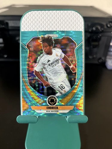 Endrick 2025 Panini Prizm FIFA Club World Cup Teal Pulsar /25