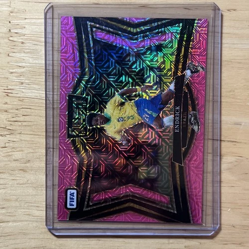 Endrick 2024 Panini Select FIFA Pink Mojo Prizm /299