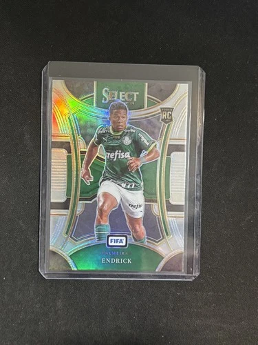 Endrick 2024 Panini Select FIFA Silver Prizm