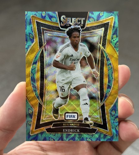 Endrick 2024 Panini Select FIFA Terrace Peacock Prizm