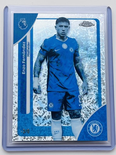 Enzo Fernandez 2025 Topps Chrome Premier League Frozen Refractor /30