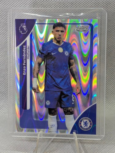 Enzo Fernandez 2025 Topps Chrome Raywave