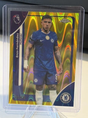 Enzo Fernandez 2025 Topps Chrome Yellow RayWave /275