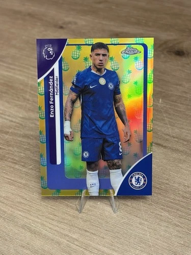 Enzo Fernández 2026 Topps Chrome Pineapple Blast
