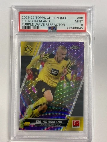 Erling Haaland 2021 Topps Chrome Bundesliga Wave Refractor 237/299