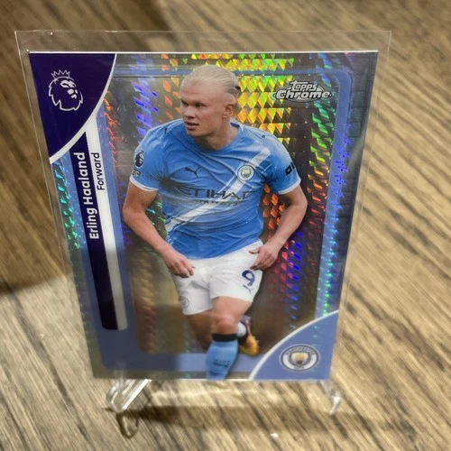 Erling Haaland 2025 Topps Chrome Pulsar Refractor