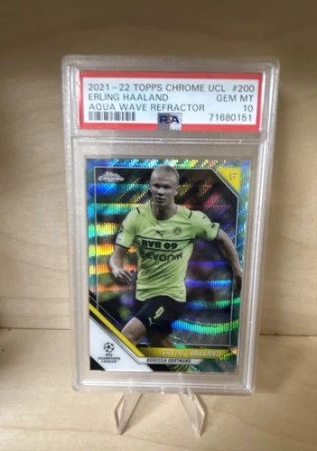 Erling Haaland 2021 Topps Chrome UCL Aqua Wave Refractor /199