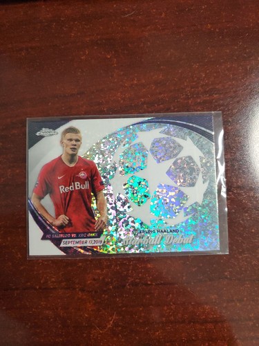 Erling Haaland 2023 Topps Chrome UEFA Mini Diamond