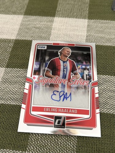 Erling Haaland 2024 Panini Donruss FIFA