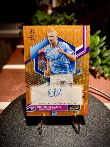Erling Haaland 2022 Topps Finest Orange Refractor /25