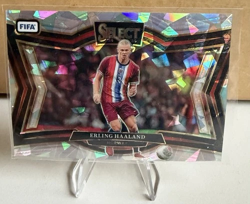 Erling Haaland 2024 Panini Select Pandora Prizm