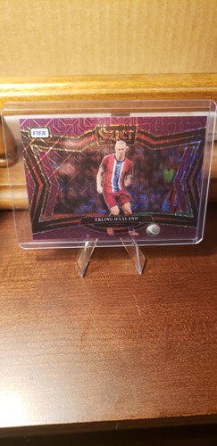 Erling Haaland 2024 Panini Select Purple Mojo Prizm