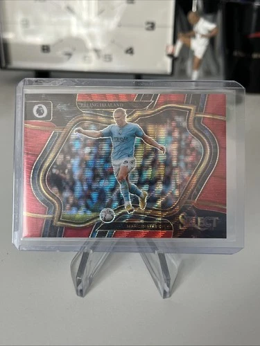Erling Haaland 2023 Panini Select Red Wave