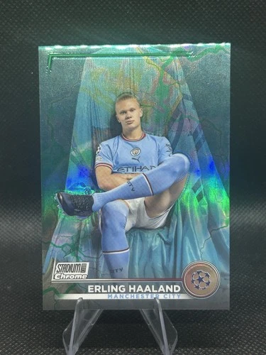 Erling Haaland 2023 Panini Stadium Club Green Refractor /225