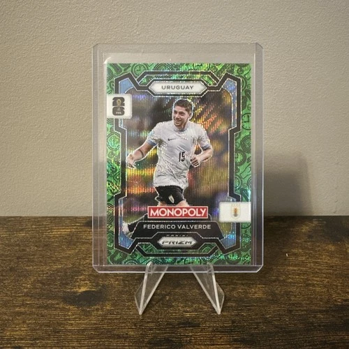 Fede Valverde 2026 Panini Prizm Green